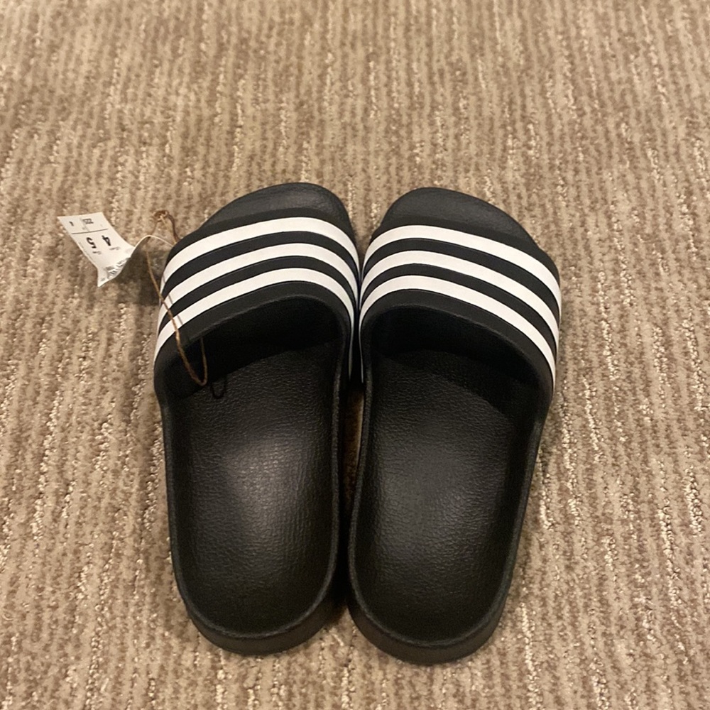 Adidas pool slides - Picture 2 of 4